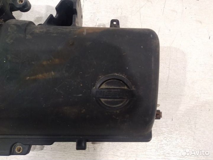 Корпус воздушного фильтра Nissan Note E11 2006