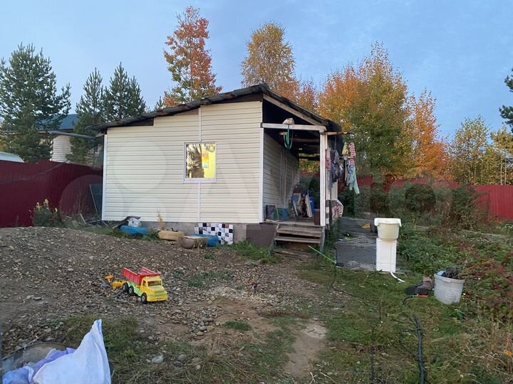 Дача 36 м² на участке 10 сот.