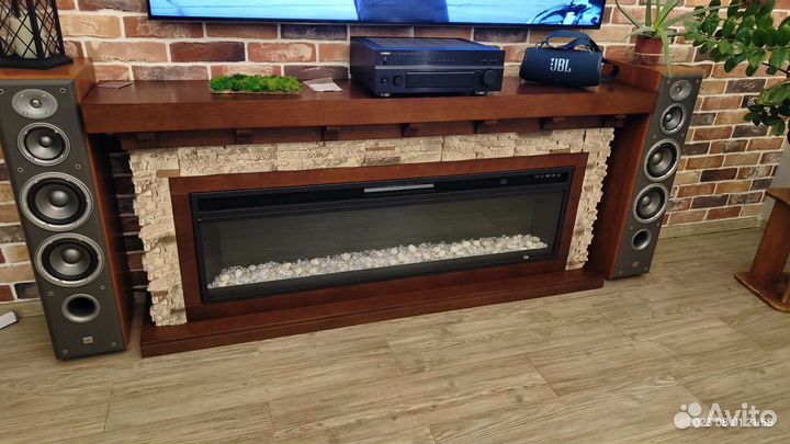 Напольная акустика JBL e80