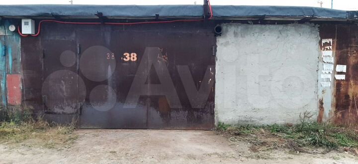 Гараж, > 30 м²