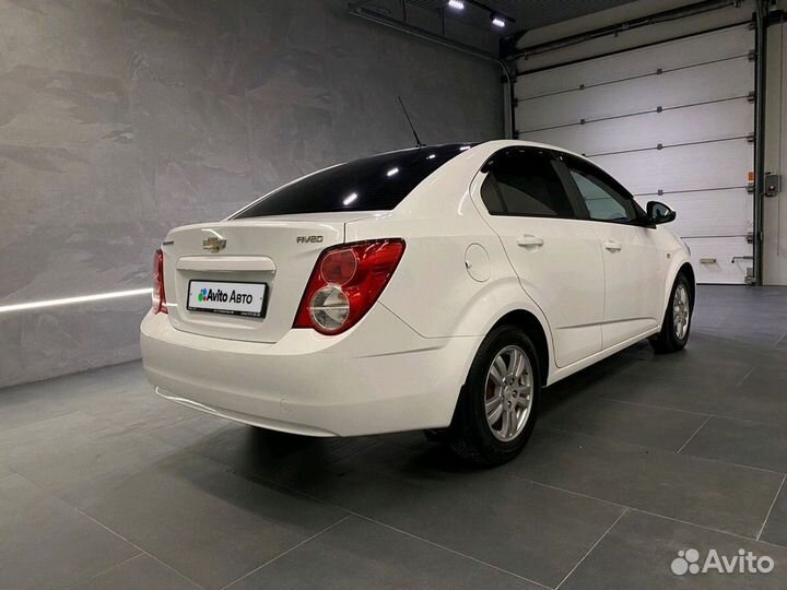 Chevrolet Aveo 1.6 AT, 2014, 174 685 км