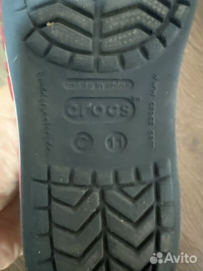 Сандали crocs