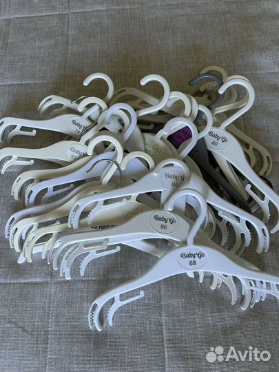 Вешалки плечики детские 25 шт