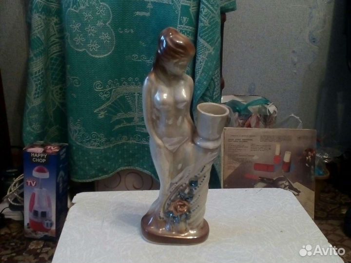 Статуэтки разные