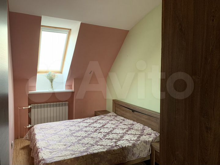 2-к. квартира, 50 м², 4/4 эт.