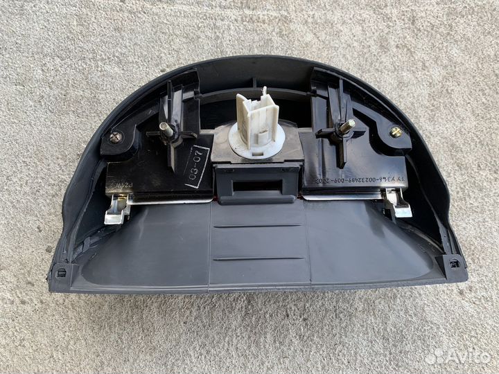 Стоп сигнал фонарь Chevrolet Lanos