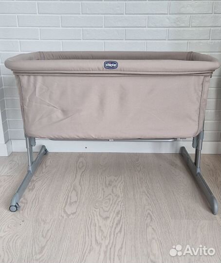 Кроватка приставная chicco next2me