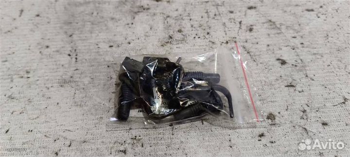 Форсунка охлаждения поршня км-т volkswagen Passat