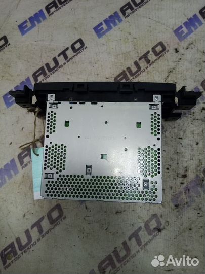 Магнитола Сузуки Гранд Витара