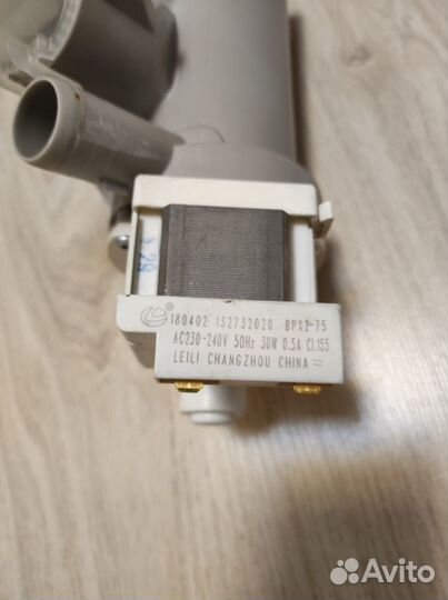 Насос (помпа) для с/м Electrolux EWT 0862