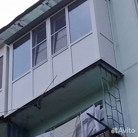 Балкон
