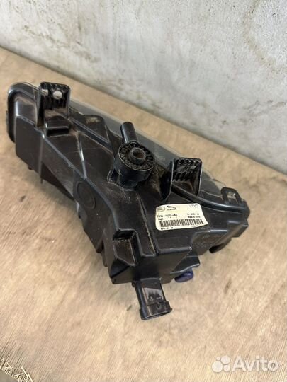 Птф передняя правая land rover range rover evoque