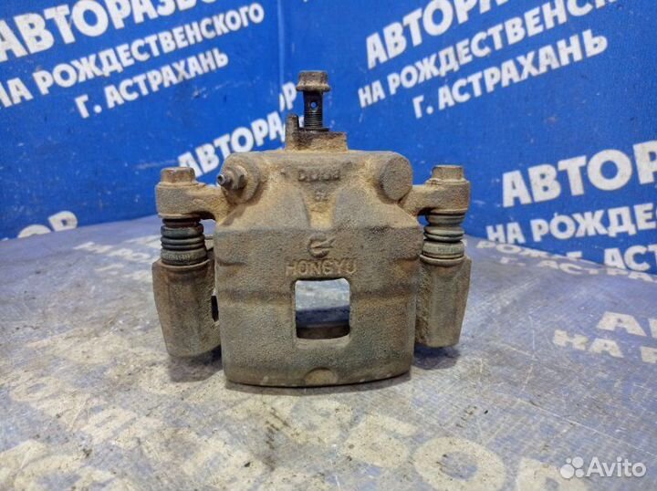 Передний правый суппорт Chery Qq6 седан SQR472F