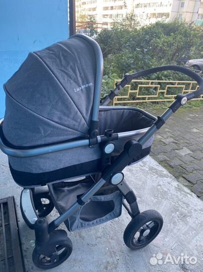 Продам коляску 3 в 1