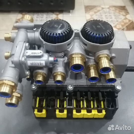 Модулятор ABS Schmitz c PEM. 1370596/4801020330
