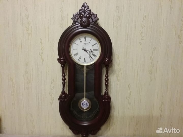 Часы настенные новые