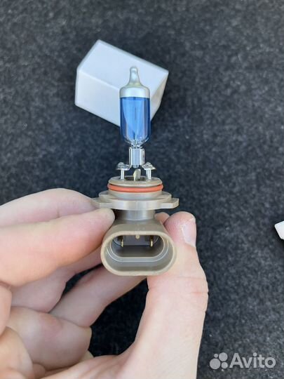 Лампочка HB4