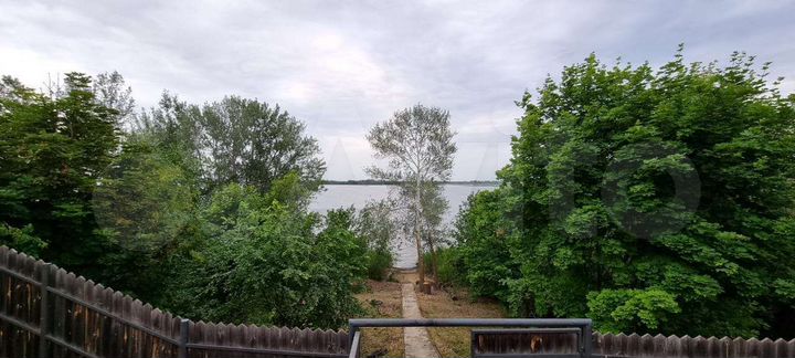 Дом 100 м² на участке 10 сот.