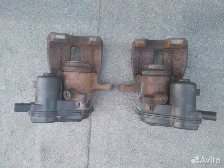 Суппорт задний Audi A4 B8