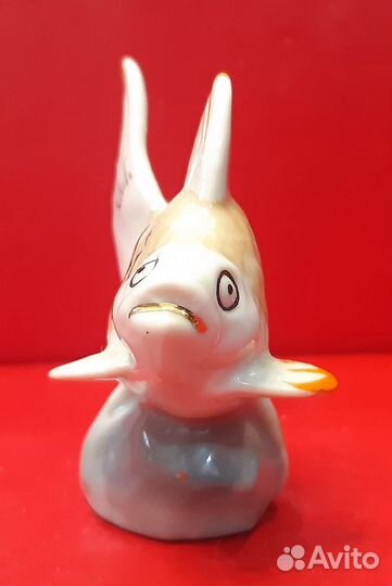 Фарфоровая статуэтка Золотая рыбка Барановка 1950е