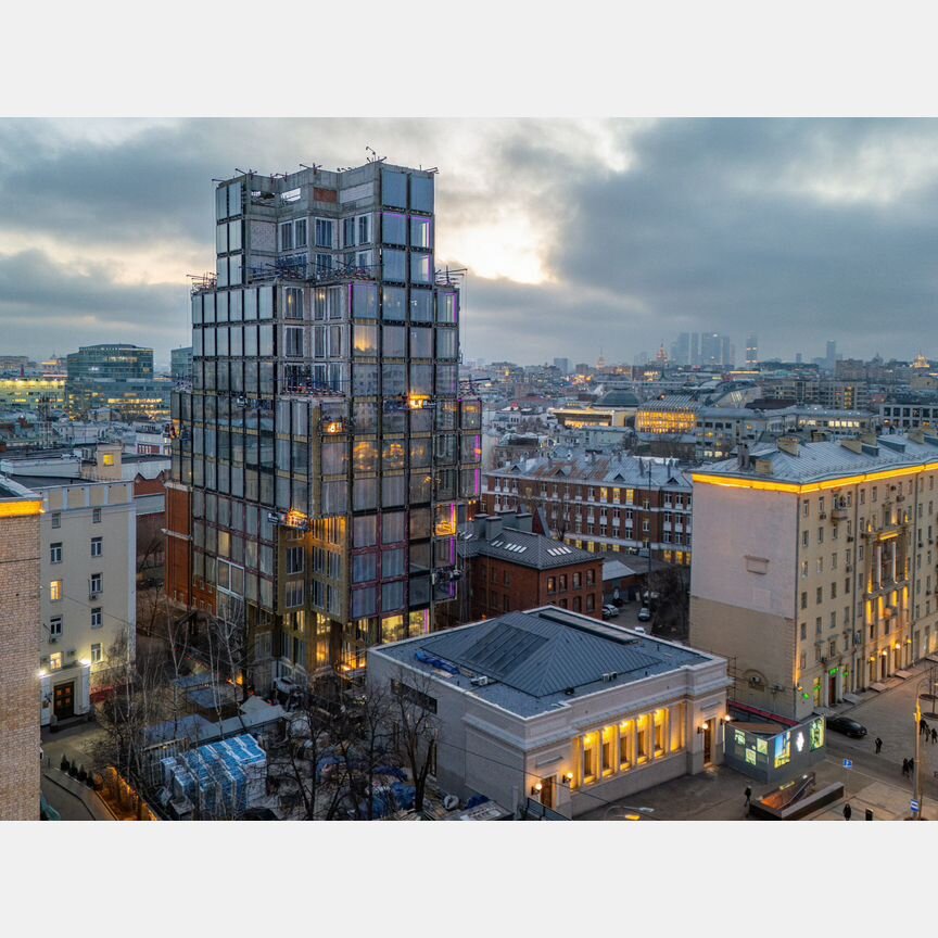 2-к. квартира, 116 м², 9/13 эт.