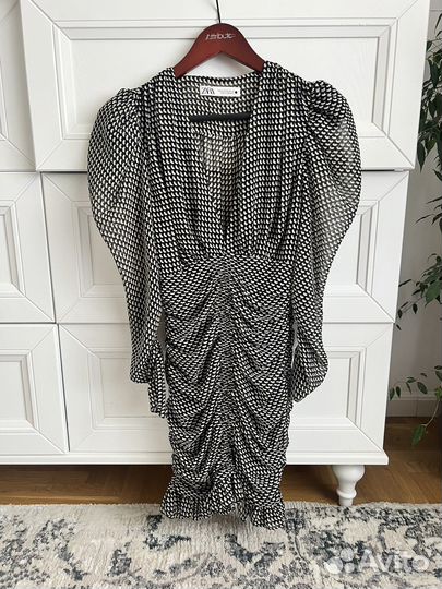 Платье zara xs
