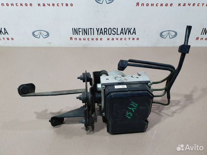 Блок abs Infiniti M Hybr Y51 HV VQ35HR.hybrid 2011