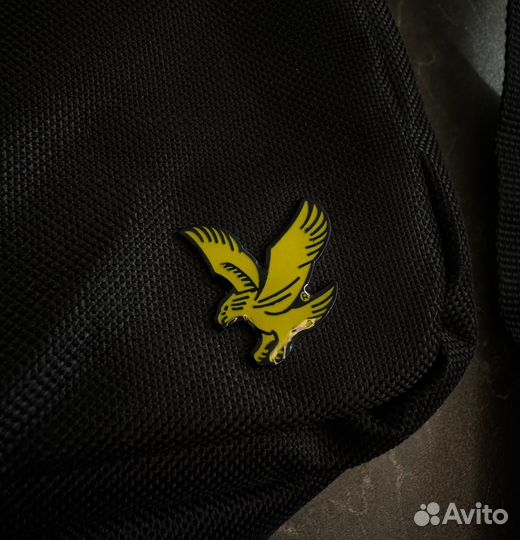 Мессенджер Lyle & Scott