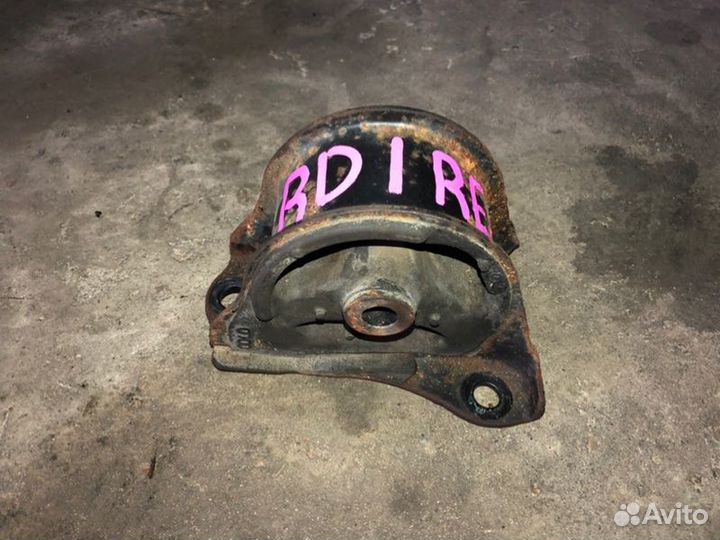 Подушка двигателя задняя Honda Crv RD1 B20B