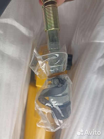 Ручной гидравлический насос