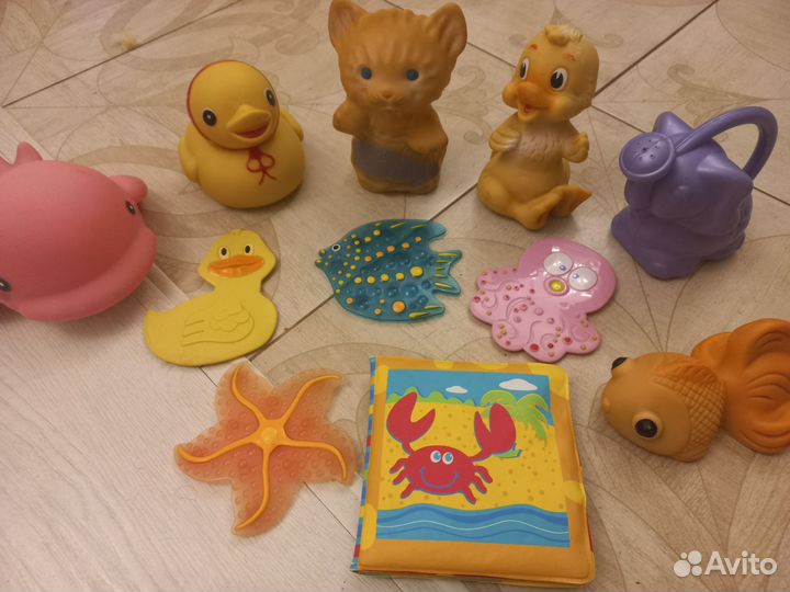 Набор игрушек для купания