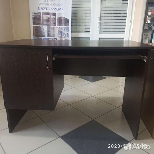 Компьютерный стол