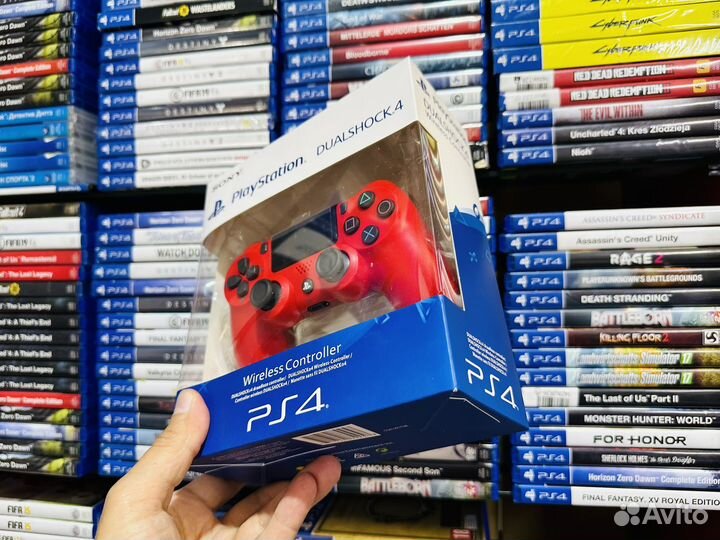 Sony PS4 геймпад красный