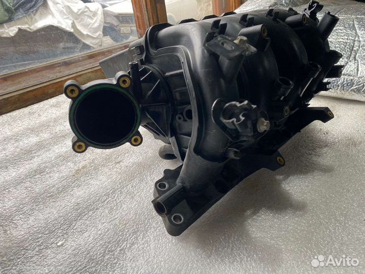 Коллектор впускной Opel Astra H