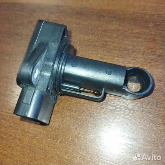 Датчик расхода воздуха Mazda Axela 1974002010 BK5P