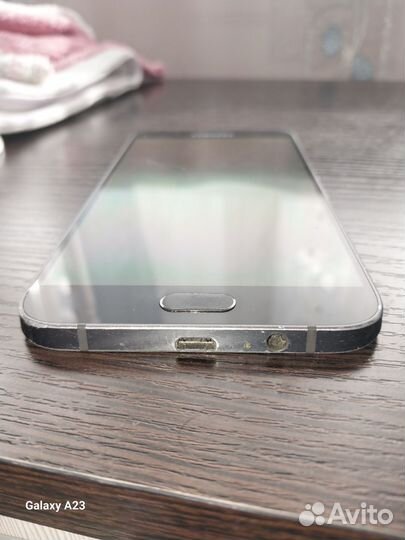 Samsung Galaxy A8 (2018), 4/64 ГБ