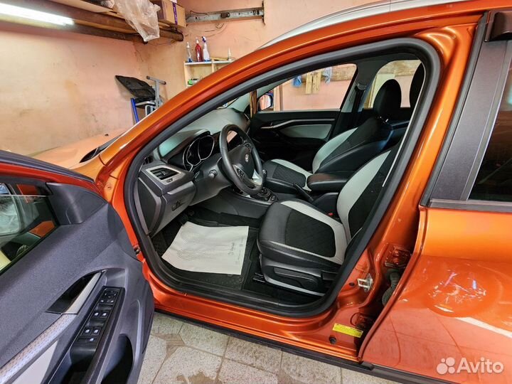 LADA Vesta Cross 1.8 AMT, 2018, 37 700 км