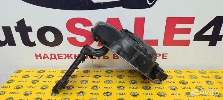 Лючок бензобака Skoda Octavia A7