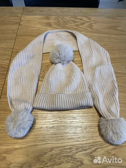 Zara Шапка и шарф для девочки