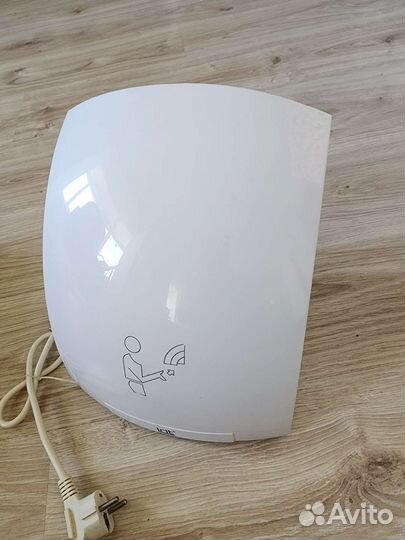 Сушилка для рук, волос