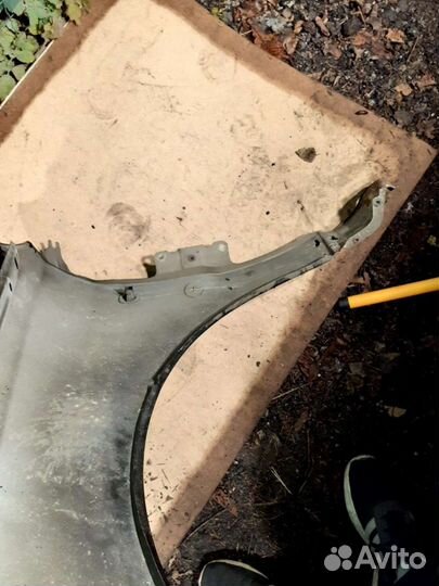 Крыло переднее правое Ауди А4 Б5 Audi A4 B5