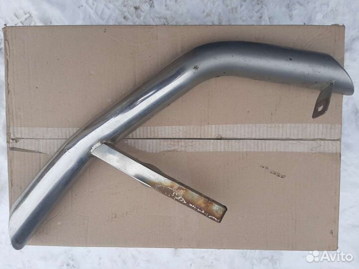 Продаю клык защиты заднего бампера для Рав 4 права