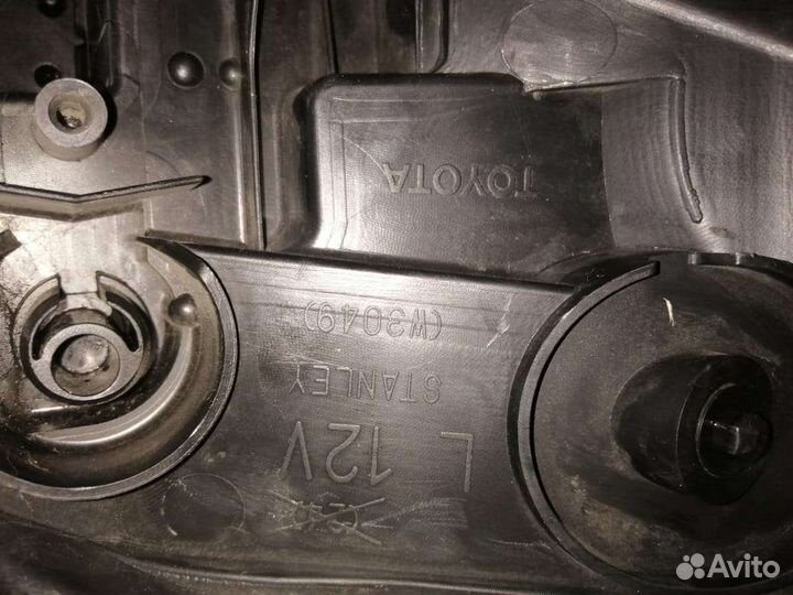 Фара левая toyota rav 4