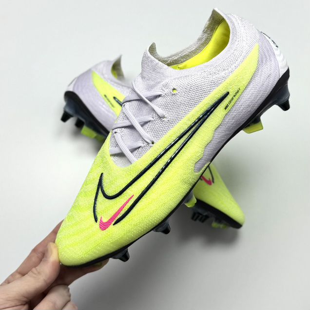 Бутсы Nike Phantom GX Elite SG-PRO