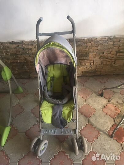 Прогулочная коляска трость