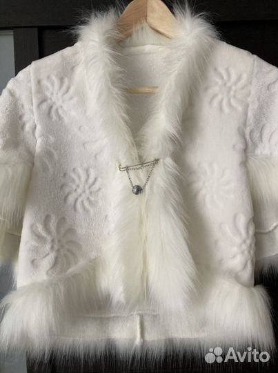 Манто детское новое