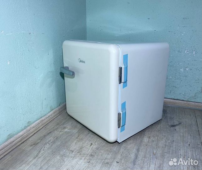 Мини холодильник midea