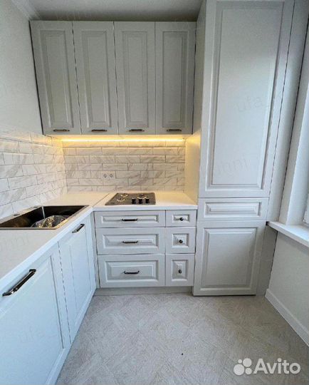 Кухонные гарнитур