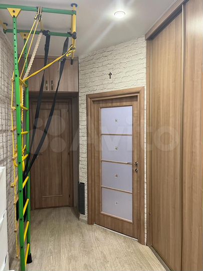 2-к. квартира, 52 м², 2/5 эт.