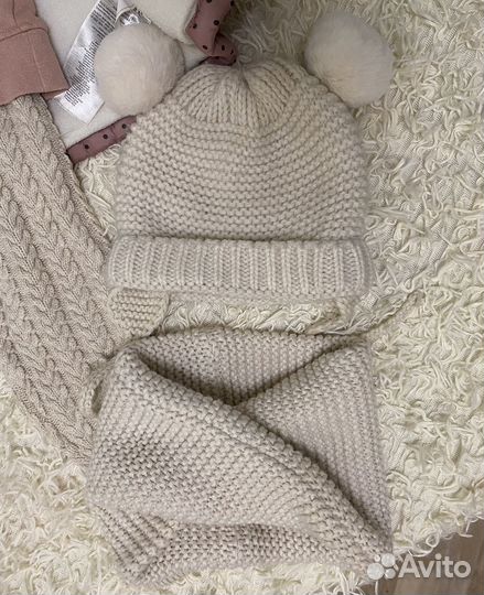 Комплект одежды на девочку